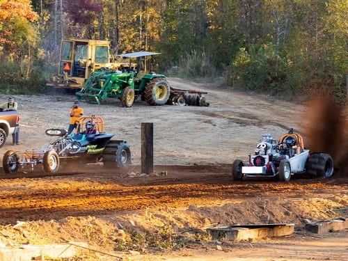 Funny Car Dirt Drags!