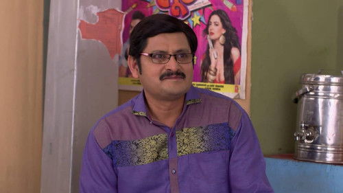 Vibhuti Teaches Manmohan How to Ride a Motorbike