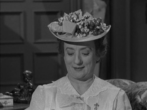 Background image for Miss Bracegirdle Does Her Duty