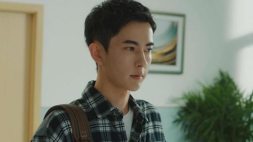 Background image for Youthful (6)