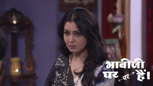 A Beautiful Lady Comes to The Modern Colony