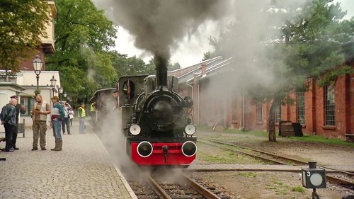 Background image for Episode 7
