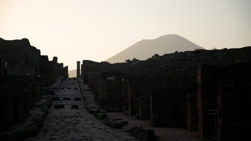 Background image for Pompeji - 2. The Escape