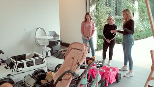 Khloé Kardashian and a Bedroom Overhaul