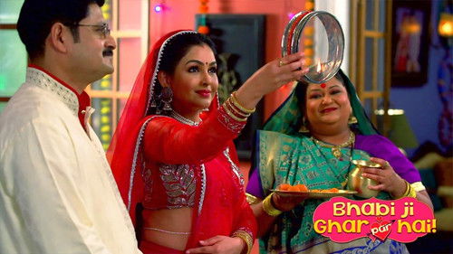 Tiwari and Angoori Celebrate 'karva Chauth'