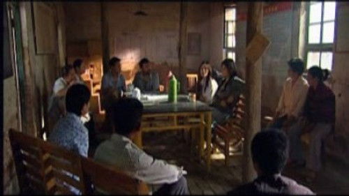 Xiao Yawen Purchases Company Shares