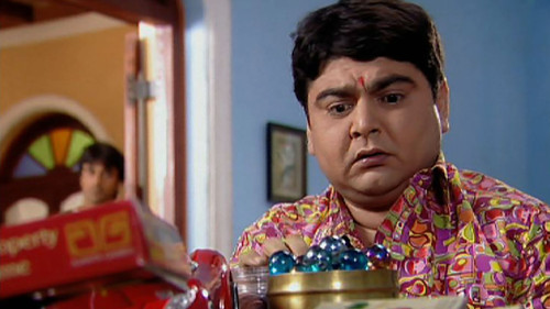 Gattu Gives Away His Toys