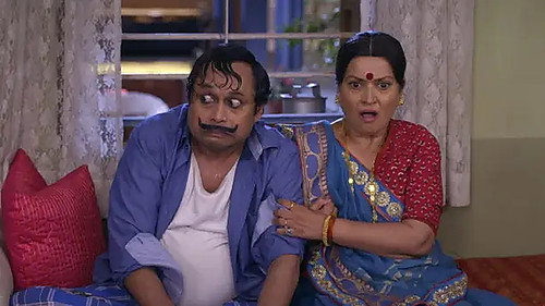 Happu runs to the police station in fear of Rajesh-Happu Ki Ultan Paltan