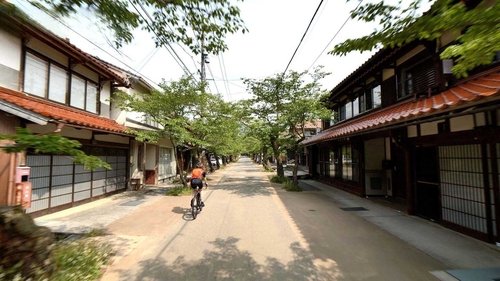 Background image for Izumo Highway – A Road That Builds Bonds