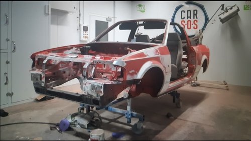 Background image for Ford Escort XR3i