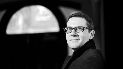 Background image for John Wilson conducts Bernstein's On the Town