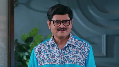 Tiwari Retaliates against Vibhuti