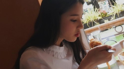 Background image for Episode 7 - HeeJin