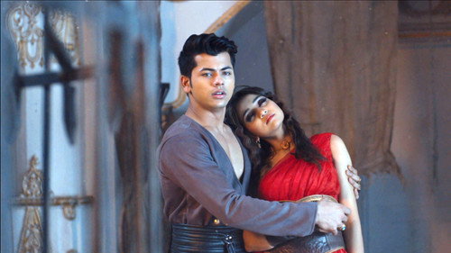 Lovestruck Aladdin