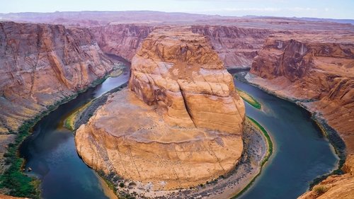 Background image for The Vanishing River