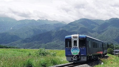 HIGH RAIL 1375: The Tourist Train That Touches New Heights