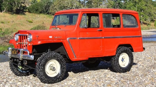 How to Swap a Barn-Find Willys Jeep Wagon Onto a Wrangler YJ Chassis