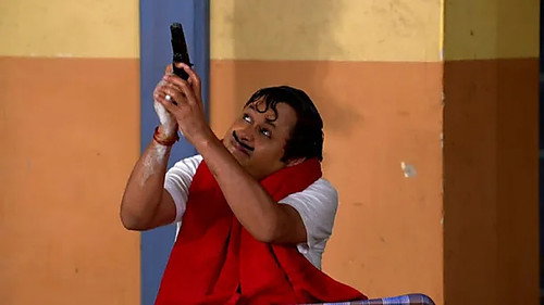 Chamchi learns the truth about Happu’s plan – Happu Ki Ultan Paltan