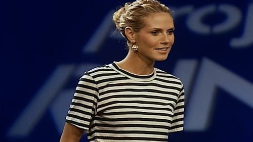 Background image for Fashion Headliners