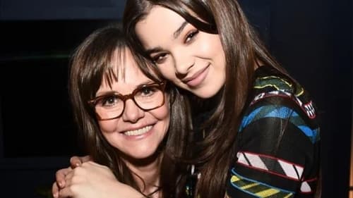 Hailee Steinfeld & Sally Field