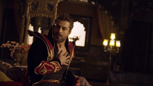 Zeher Attacks Zafar