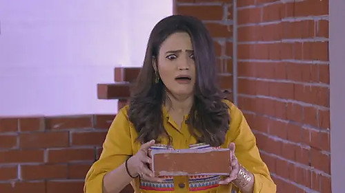 Amma and Rajesh hide the truth from Happu - Happu Ki Ultan Paltan
