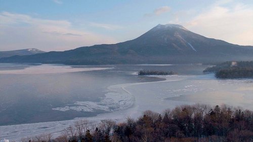 Background image for Harsh Winter in Lake Akan