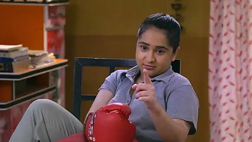 Helping Rajesh lands Beni in trouble - Happu Ki Ultan Paltan