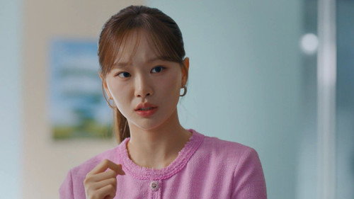 Adele Turns Against Dan-hui