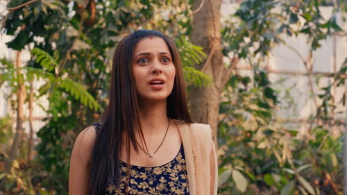 Raavi Faces a Challenge