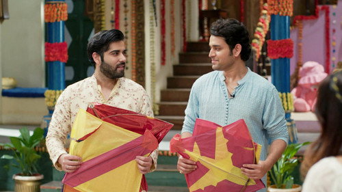 Joyful Moment For The Pandyas