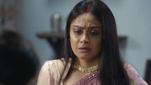 Mansi Becomes Concerned