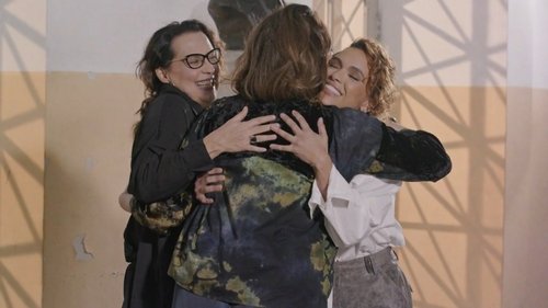 Background image for Ana Beatriz Nogueira e Giovana Cordeiro