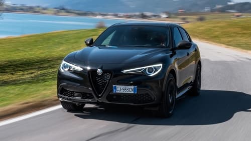 Alfa Romeo Stelvio Estrema