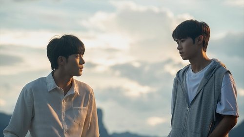 Background image for The One Who Hit Me Becomes My Family