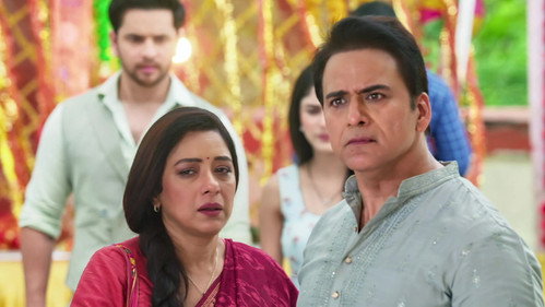 RV's Identity Shocks Anupama