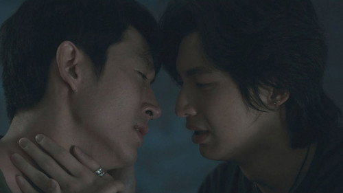 Parallel Lines That Never Meet