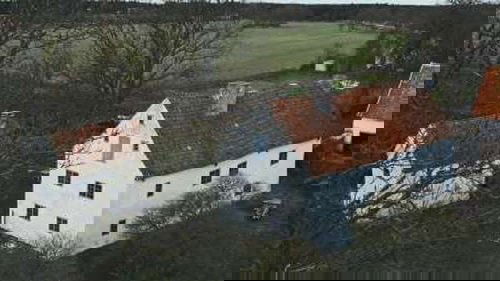 Background image for Episode 3