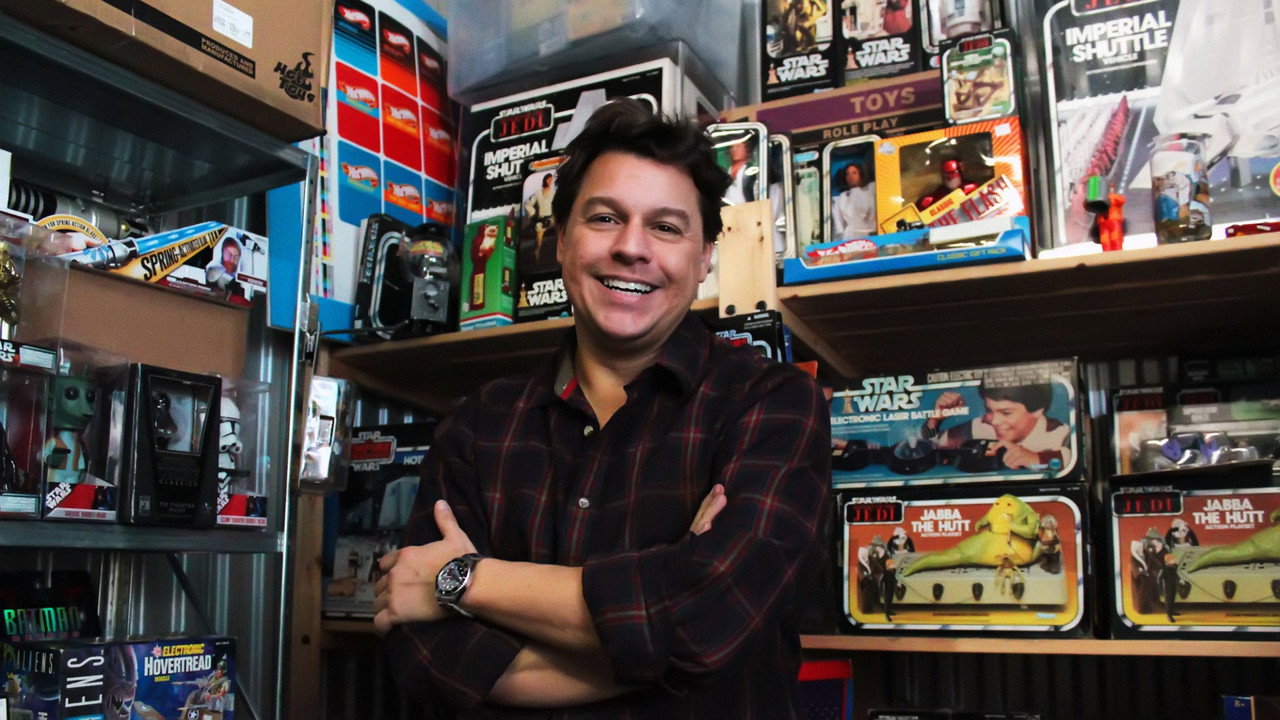 Toy Hunter backdrop