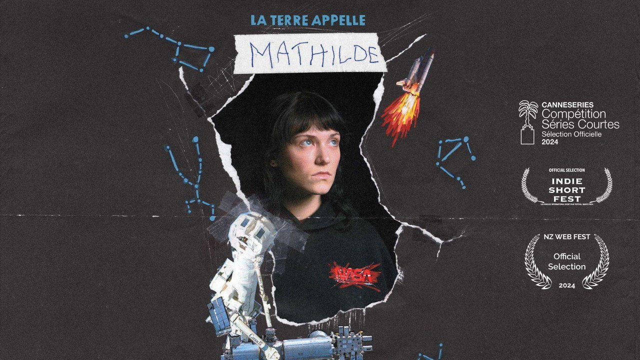 La Terre appelle Mathilde backdrop