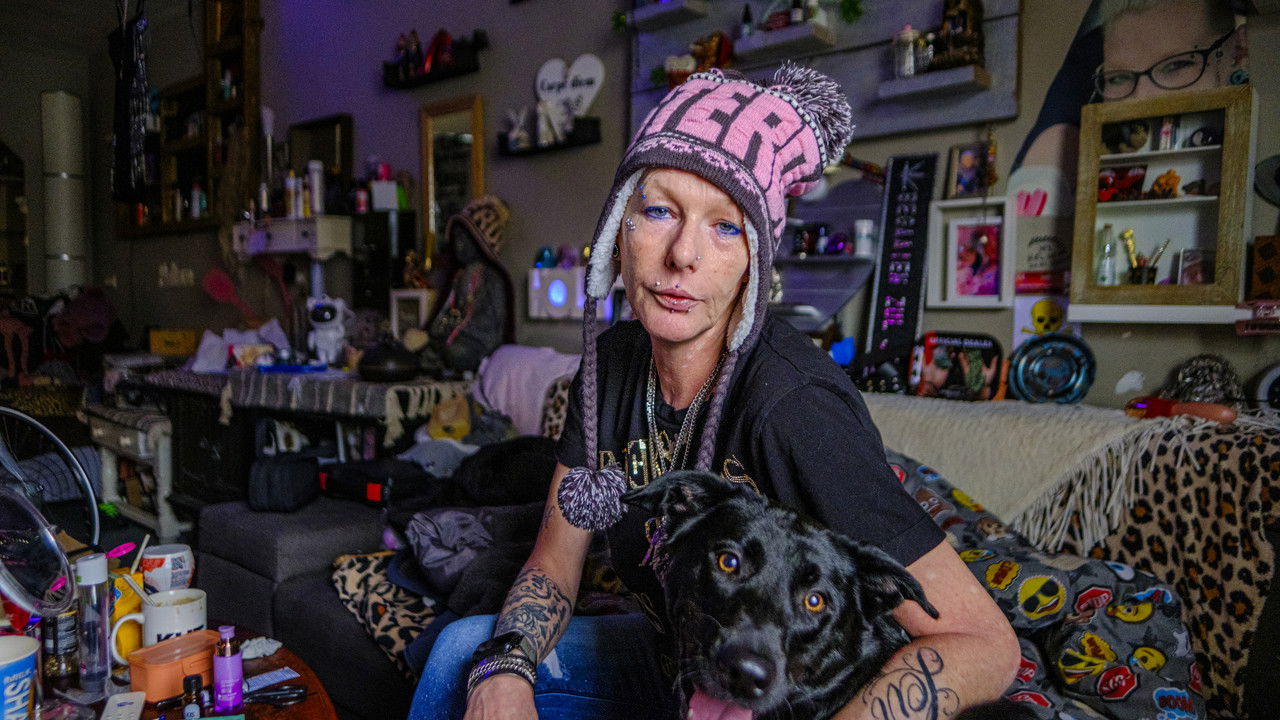 Meiden van de Keileweg, 25 jaar later backdrop