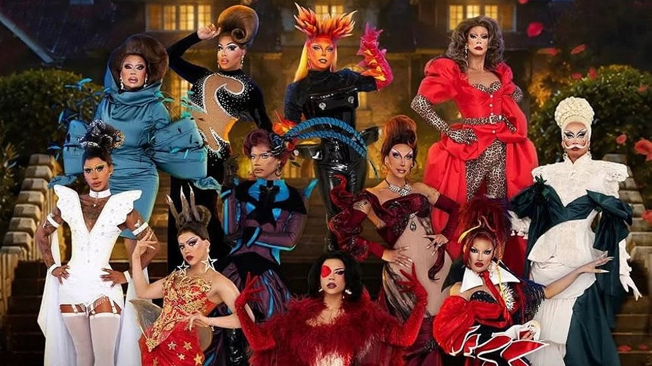 Drag Race Mexico: Latina Royale backdrop
