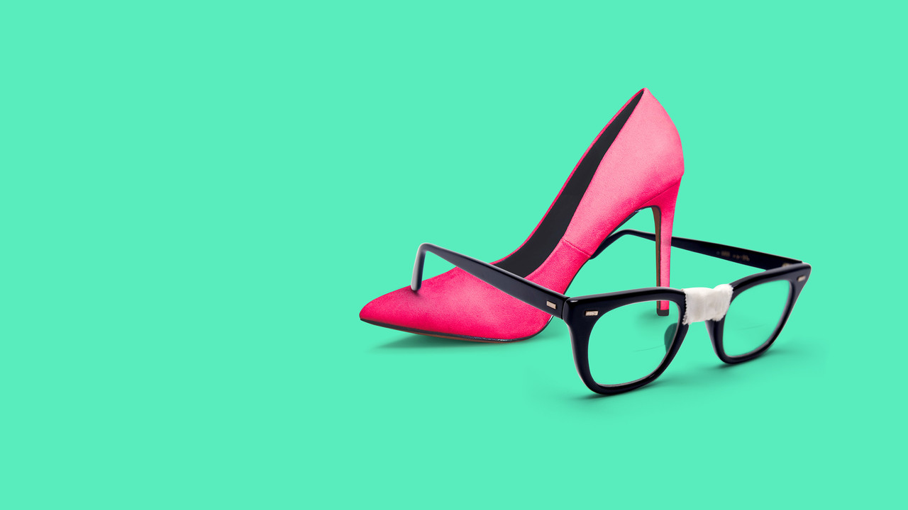 Beauty and the Geek Australia backdrop