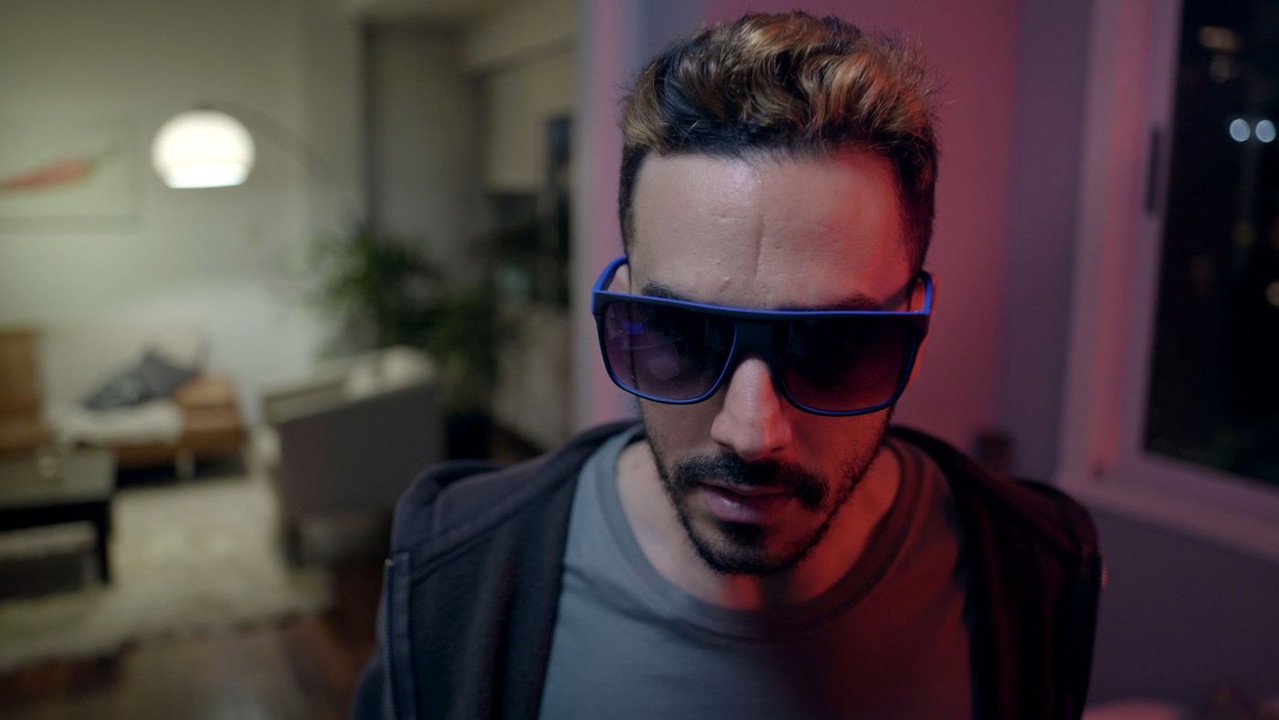 Pepper, todo por un like backdrop