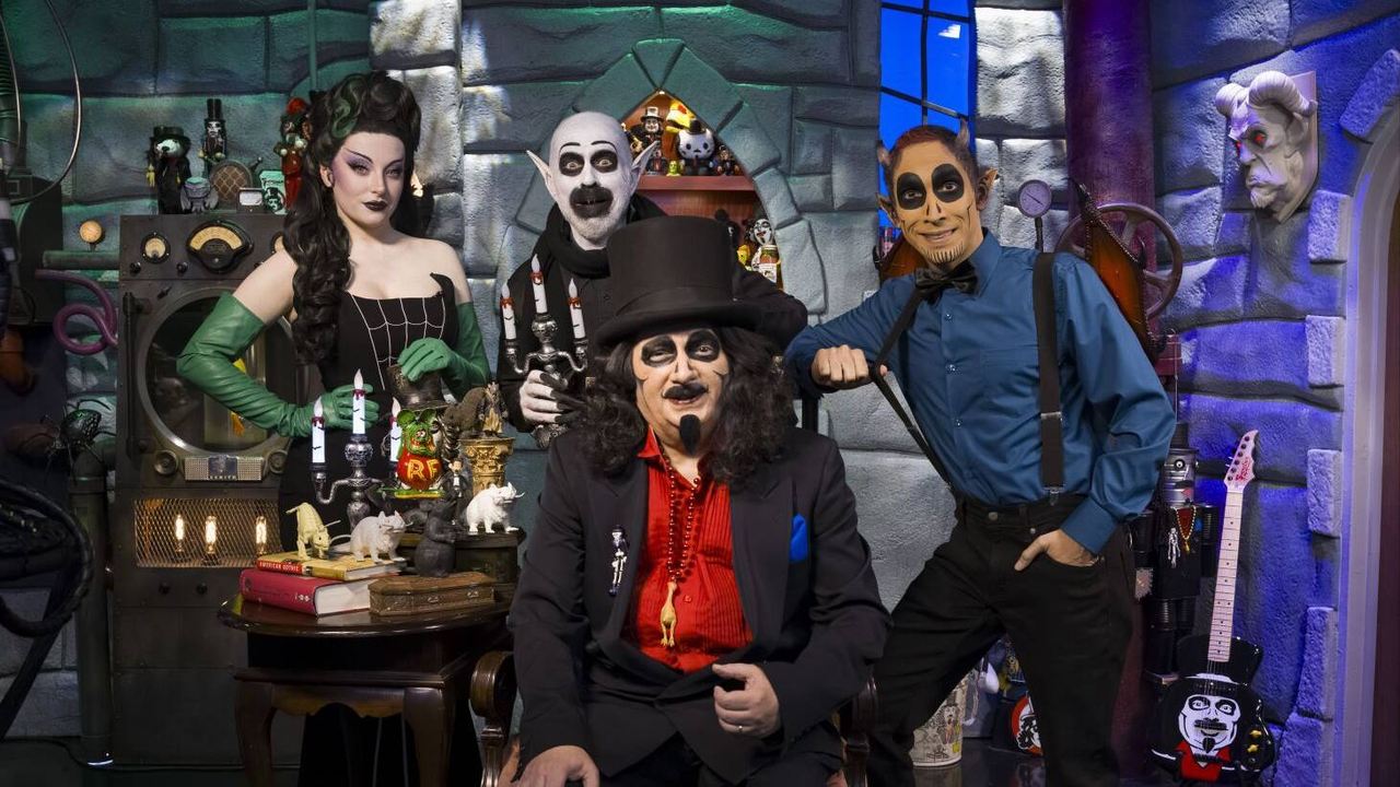 Svengoolie backdrop