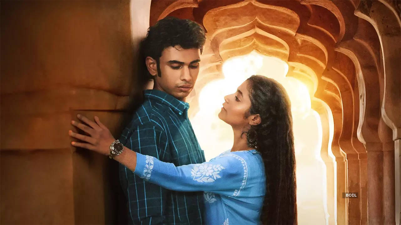 Thukra Ke Mera Pyaar backdrop