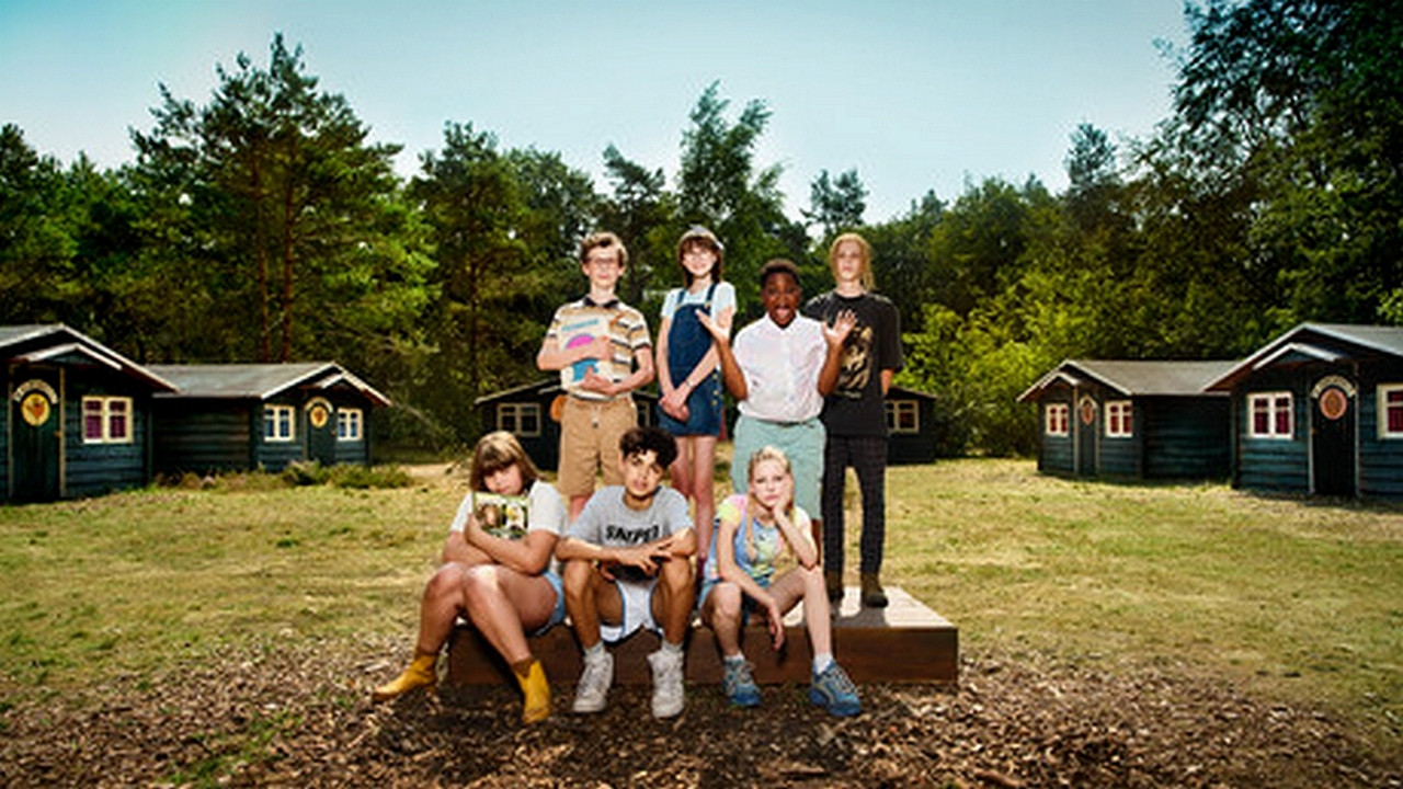 Kamp Koekieloekie backdrop