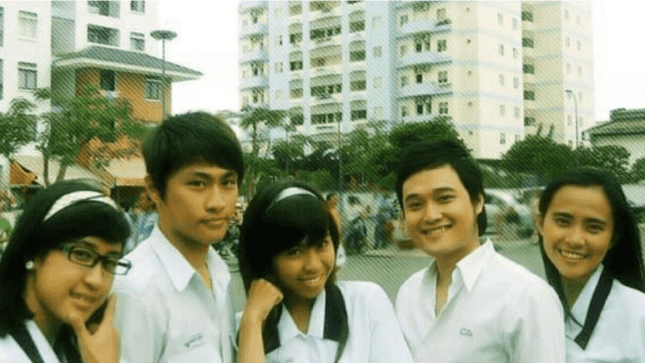 Nữ Sinh backdrop