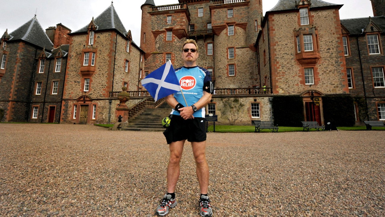 Eddie Izzard: Marathon Man backdrop