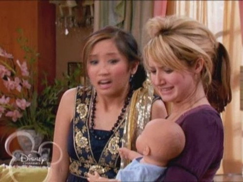The Suite Life of Zack & Cody Season 2 Episode 14 - Kept Man